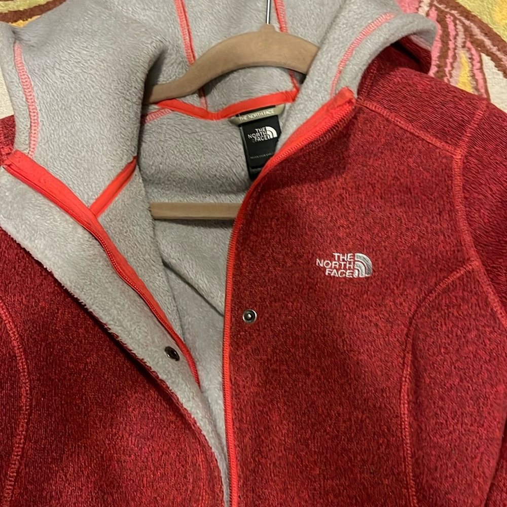 The North Face sweater jacket size S